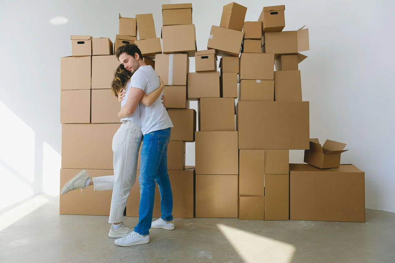 Commercial Moving Service